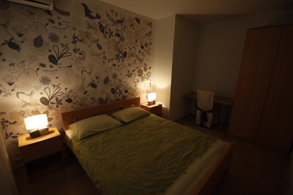 City Center Accommodation Zara Camera foto