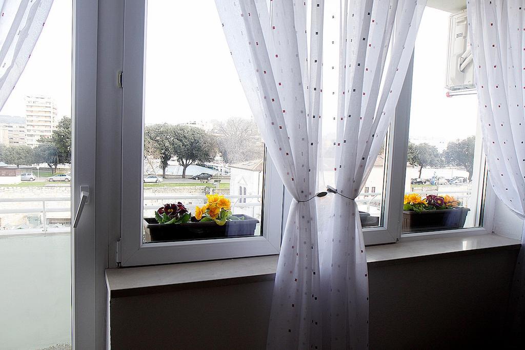 City Center Accommodation Zara Camera foto