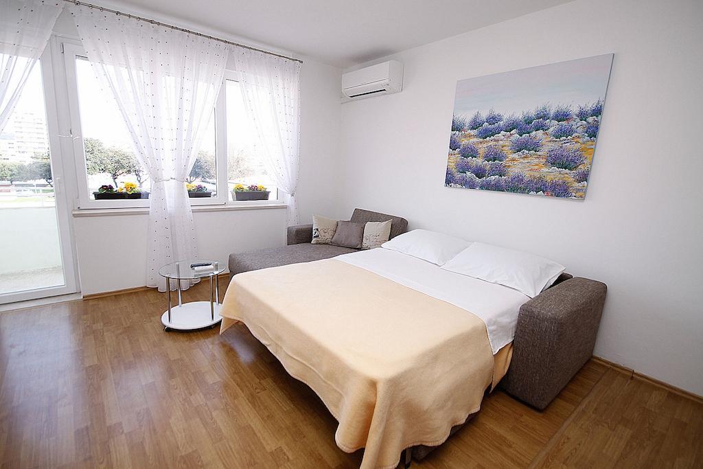 City Center Accommodation Zara Camera foto
