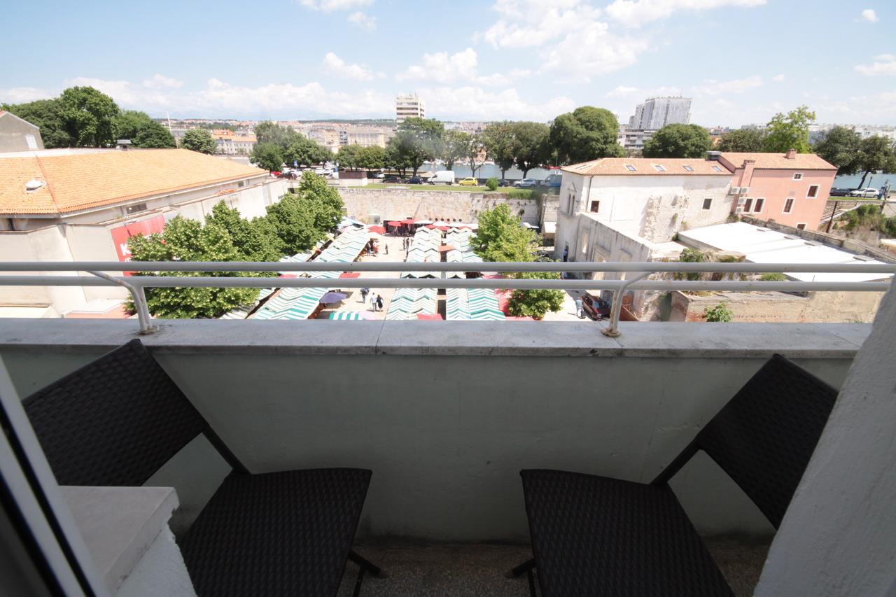 City Center Accommodation Zara Esterno foto