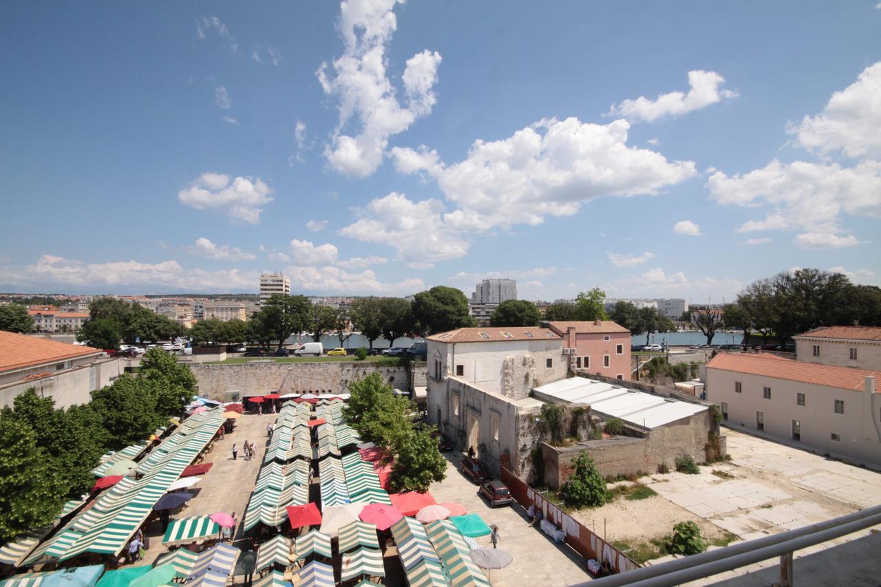 City Center Accommodation Zara Esterno foto